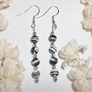 Black & White Earrings Funky Striped Handmade Fashion Accessory Jewelry Set 5139